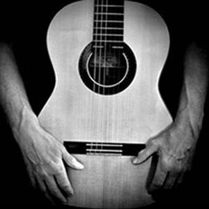 娇妻第一次找单男拍摄
